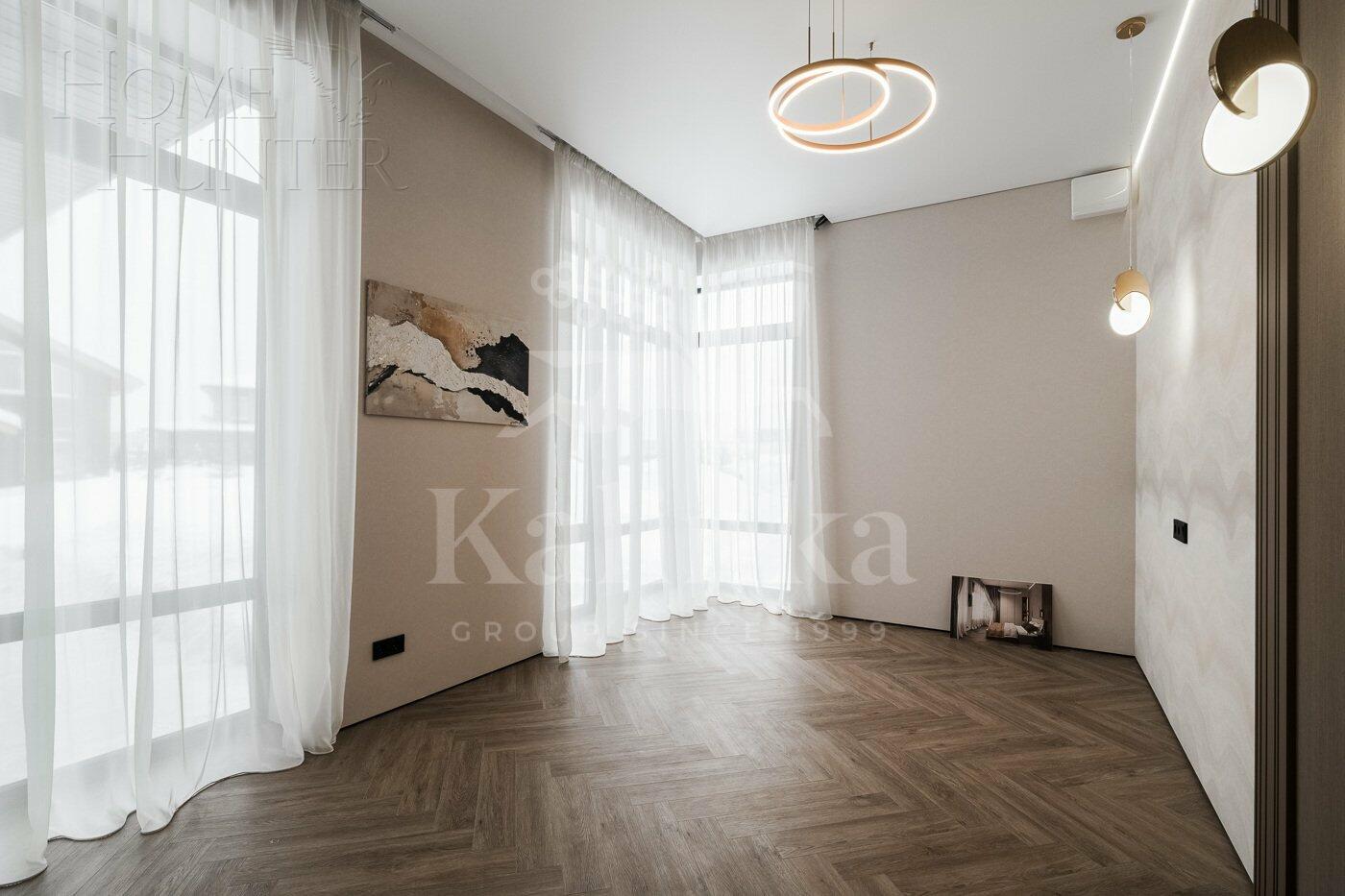 2-этажный коттедж 353 м² с отделкой