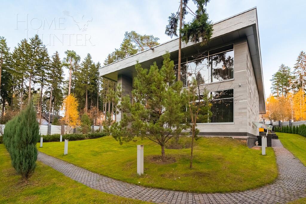 2-этажный коттедж 100 м² с отделкой