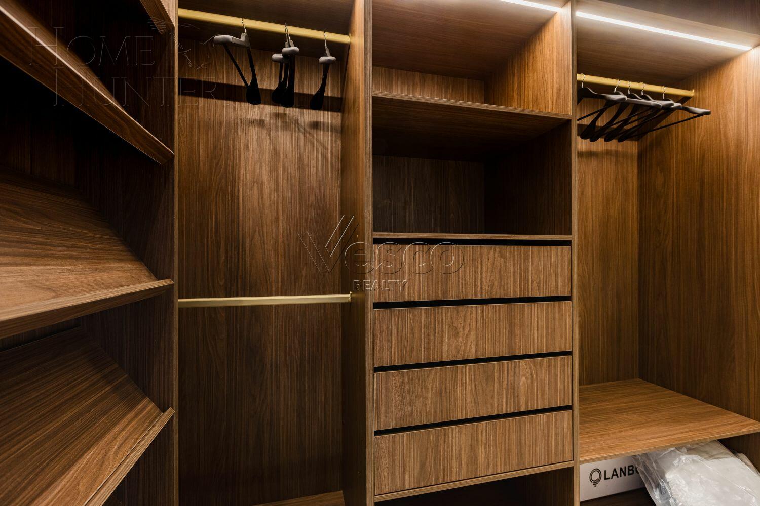 2-этажный коттедж 260 м² с отделкой