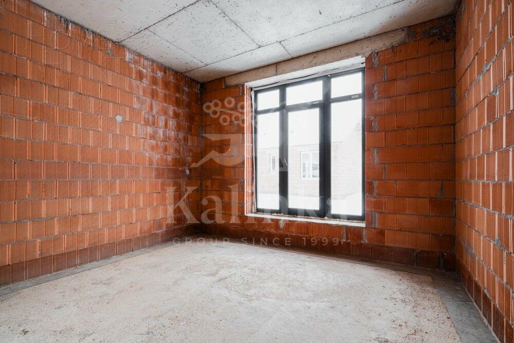 2-этажный коттедж 244.5 м² без отделки