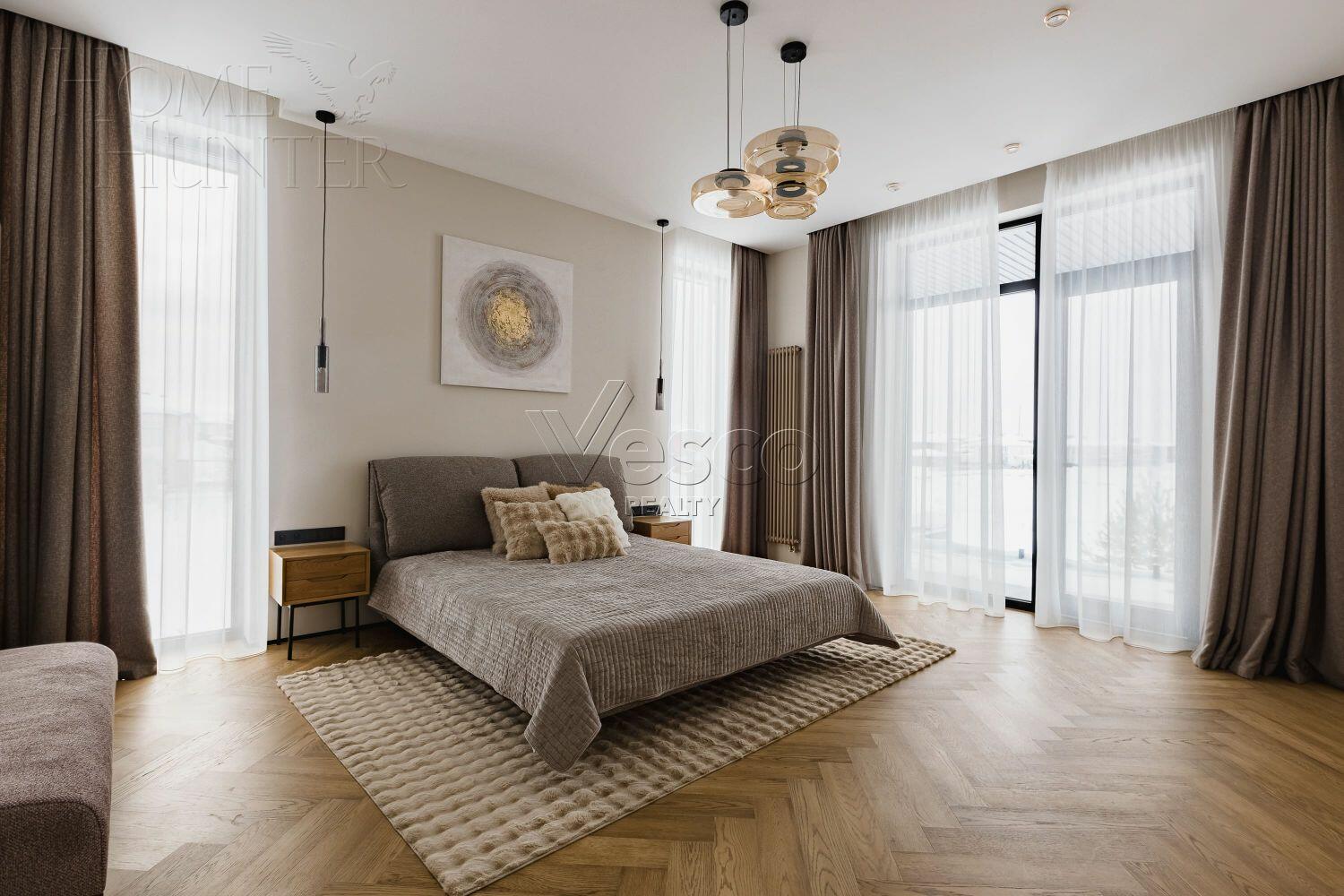 2-этажный коттедж 310 м² с отделкой