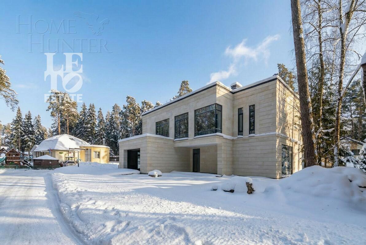 2-этажный коттедж 638 м² с отделкой