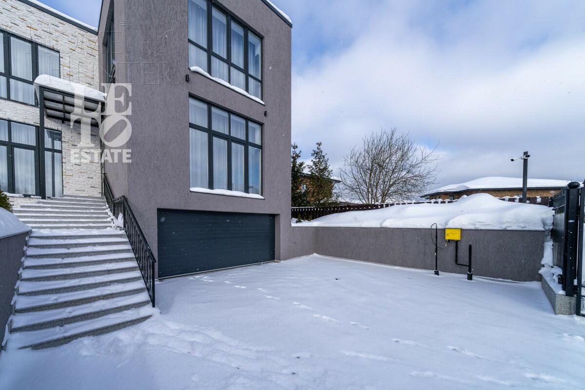 2-этажный коттедж 417.3 м² с отделкой