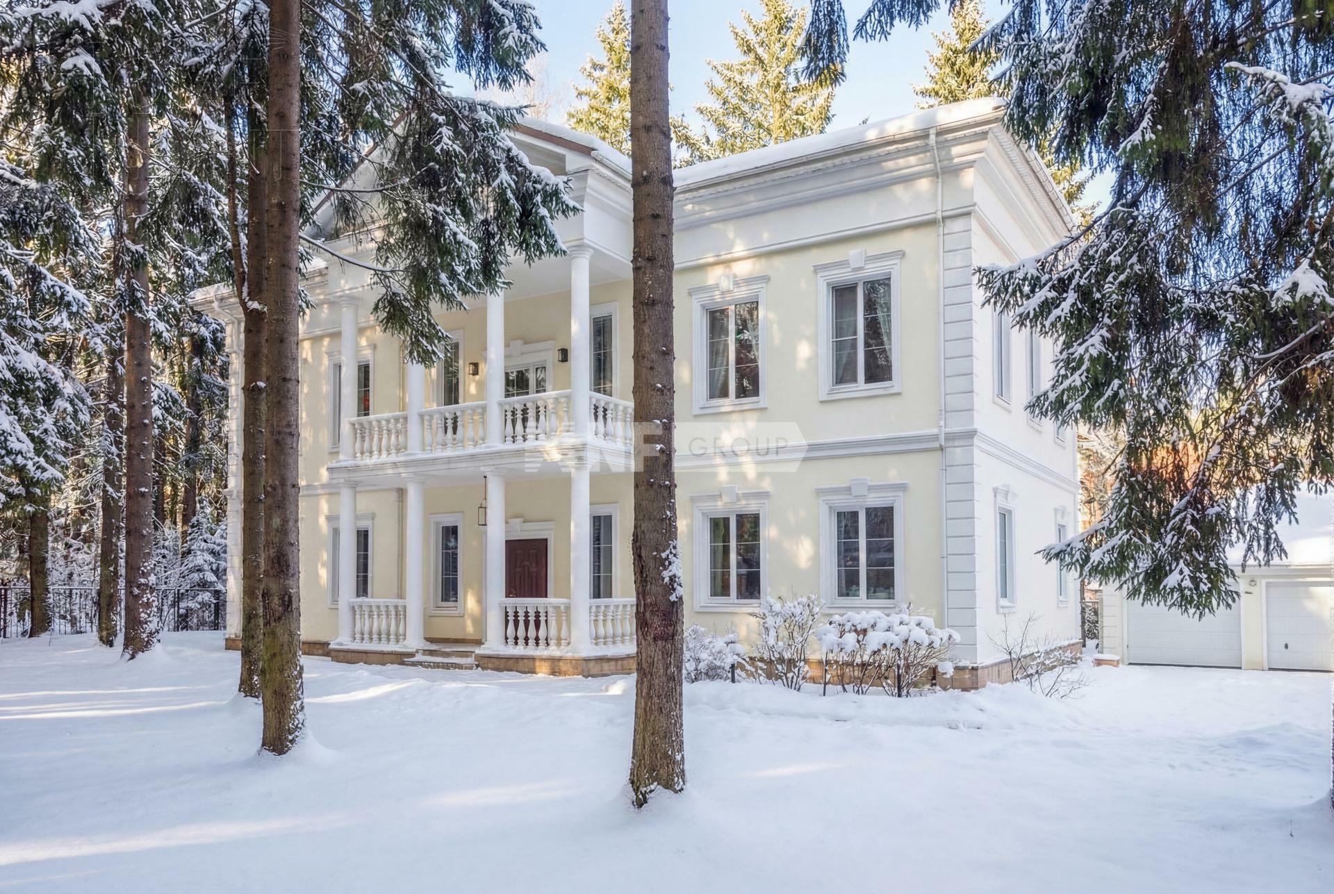 2-этажный коттедж 733 м² с отделкой