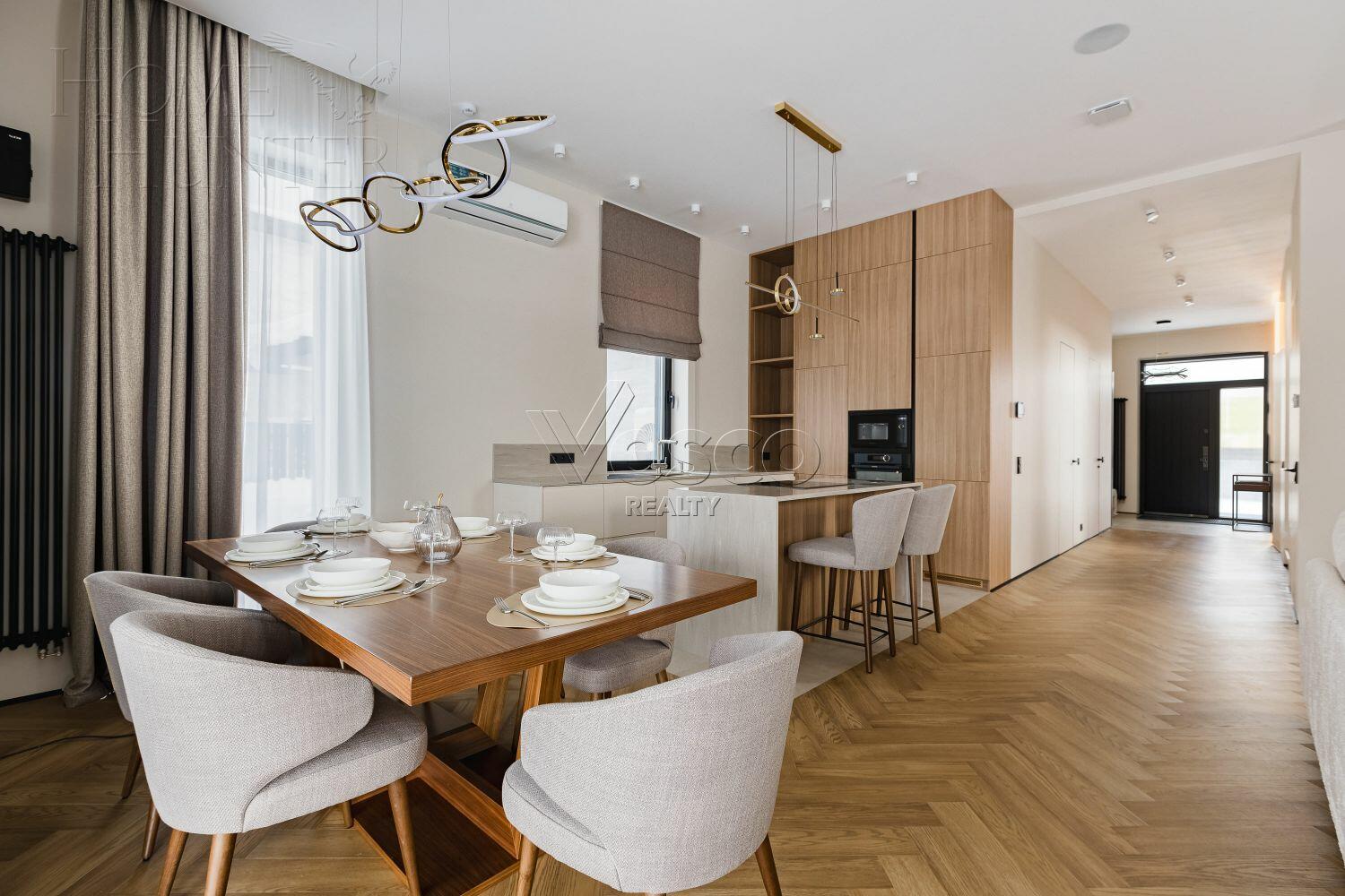 2-этажный коттедж 310 м² с отделкой