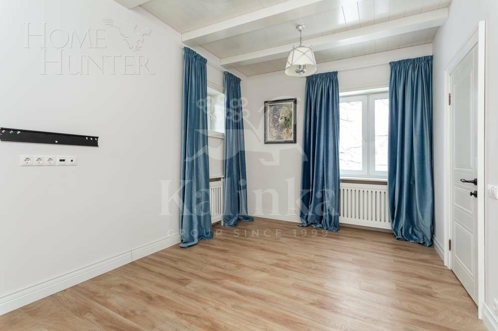 2-этажный коттедж 500 м² с отделкой