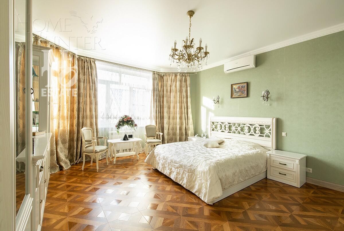 2-этажный коттедж 500 м² с отделкой