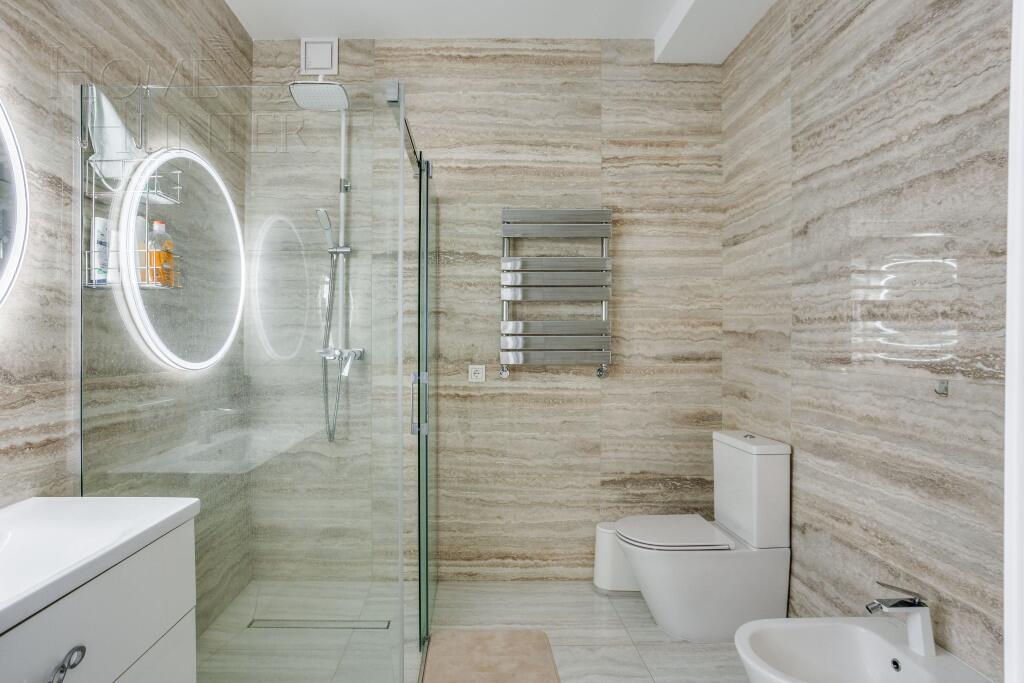 2-этажный коттедж 673 м² с отделкой