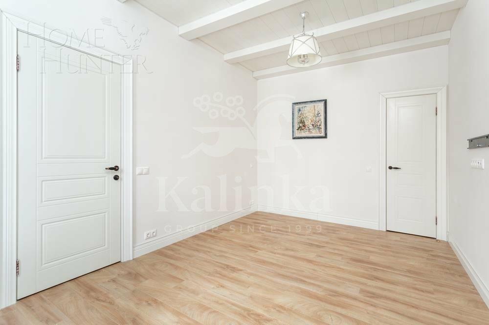 2-этажный коттедж 500 м² с отделкой