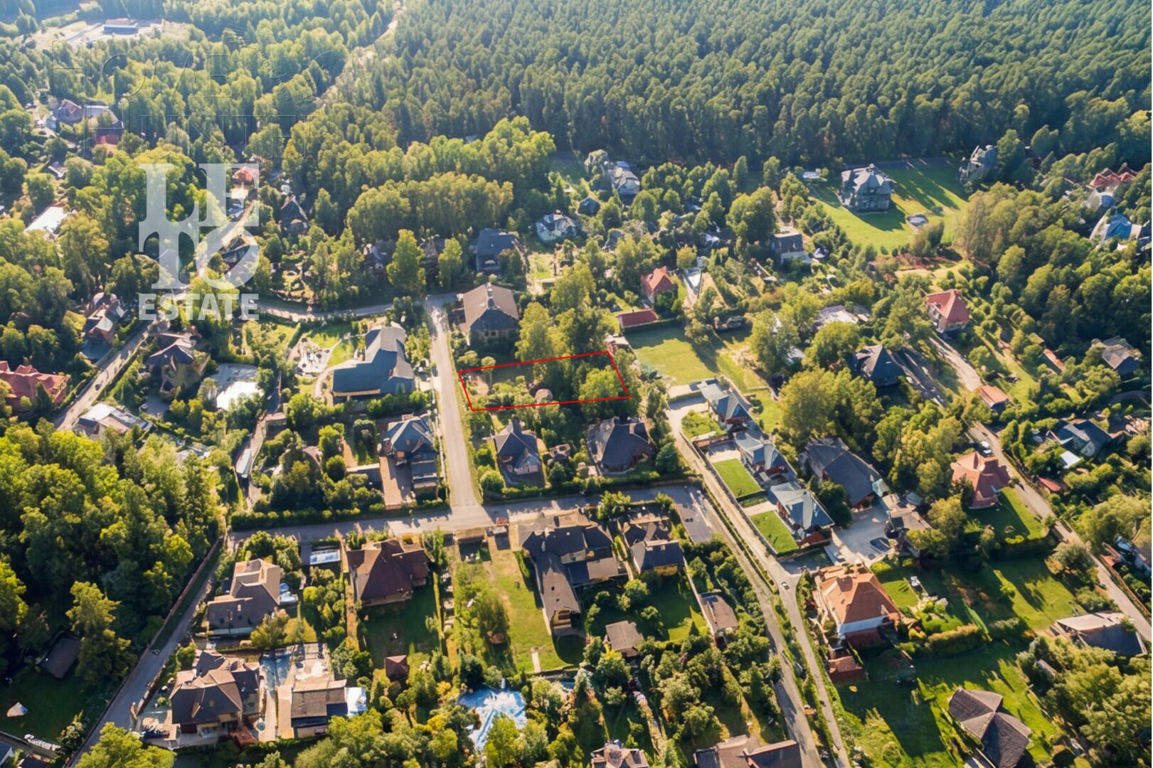 Участок 17 сот. в охраняемом поселке