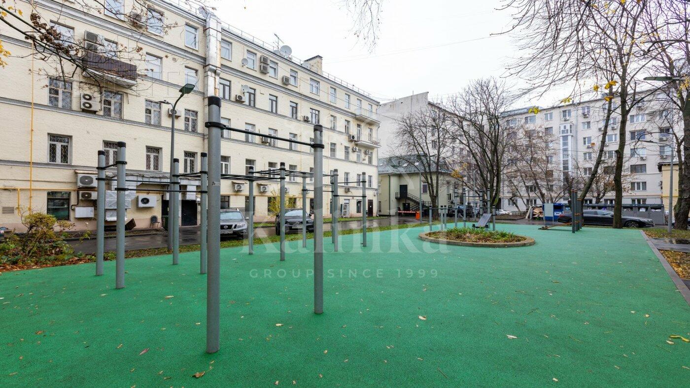 4-КОМН. АПАРТАМЕНТЫ С ОТДЕЛКОЙ 109.2 М² НА 2 ЭТАЖЕ