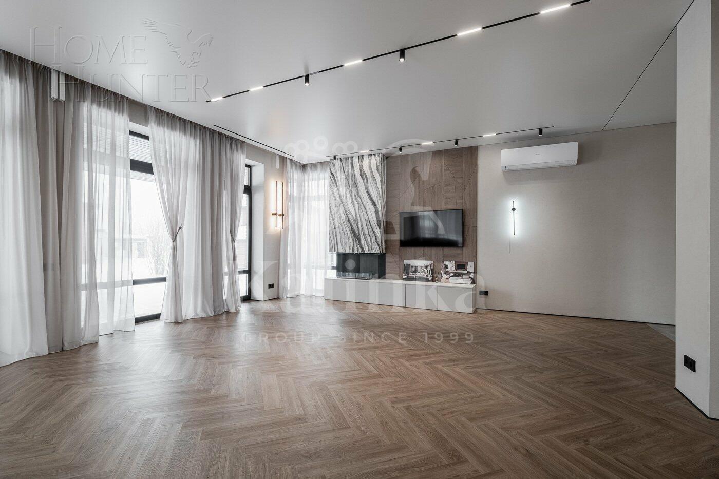 2-этажный коттедж 353 м² с отделкой