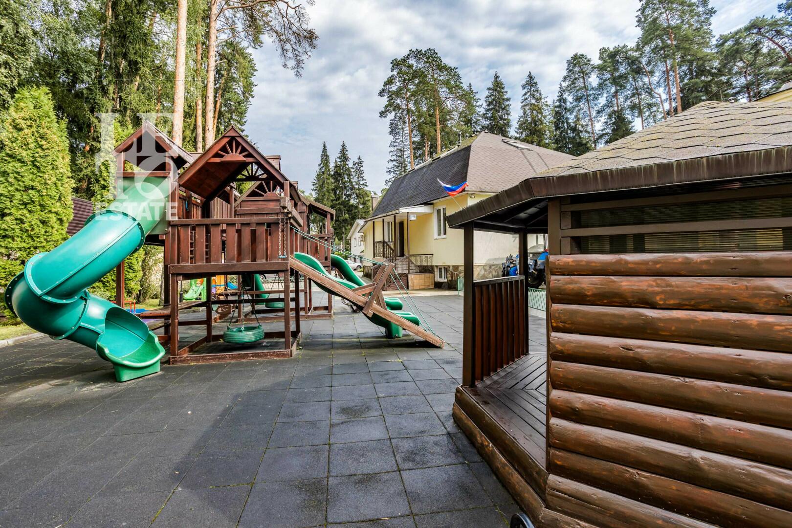 2-этажный коттедж 638 м² с отделкой