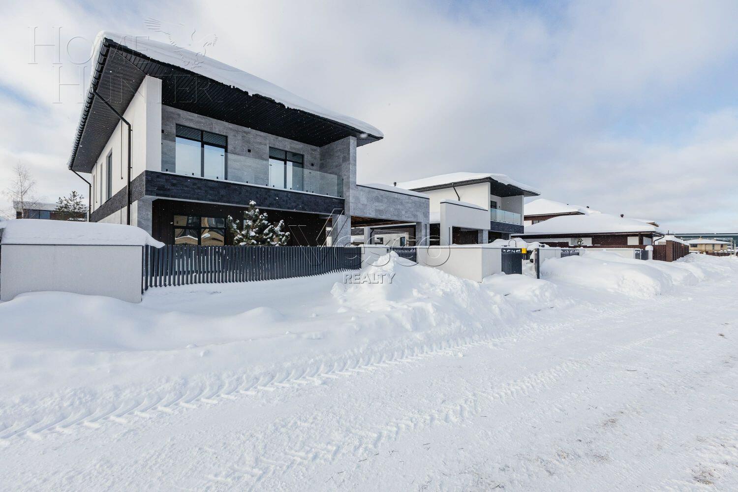 2-этажный коттедж 260 м² с отделкой