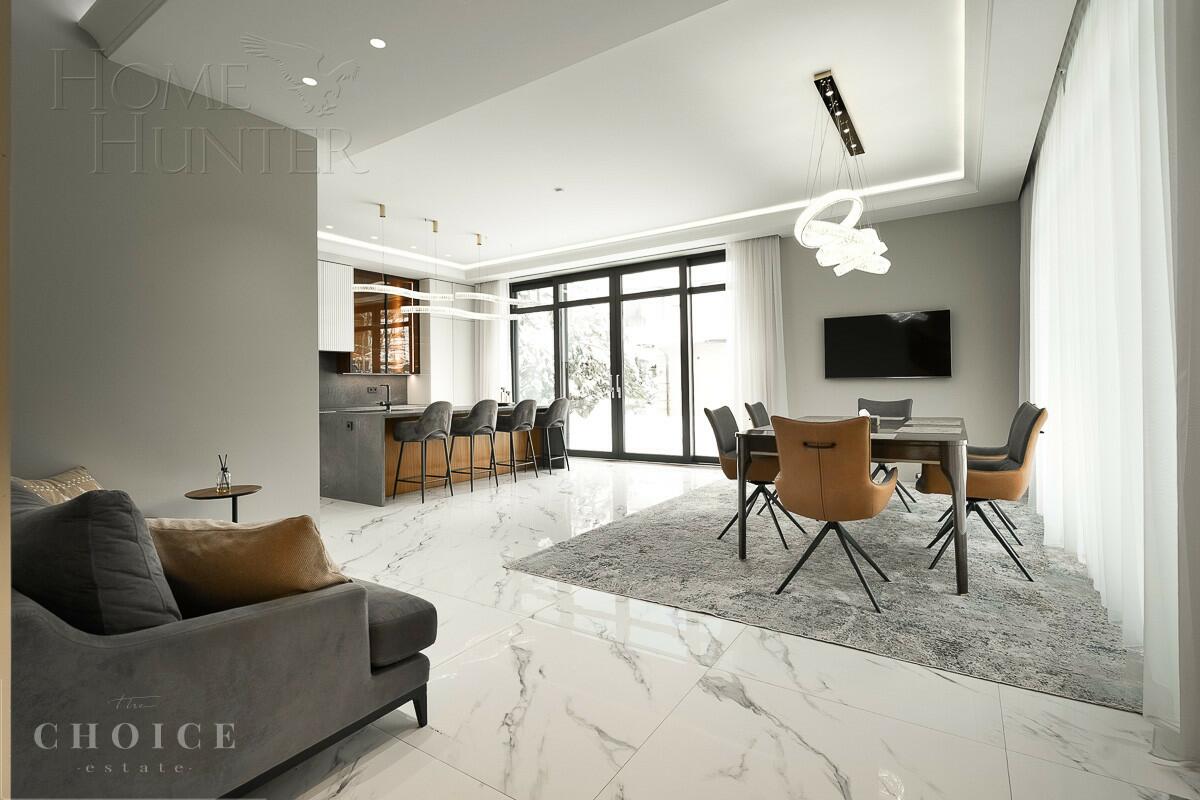 2-этажный коттедж 600 м² с отделкой