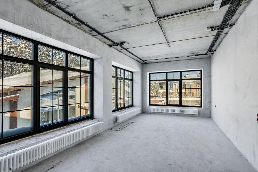 2-этажный коттедж 300 м² без отделки