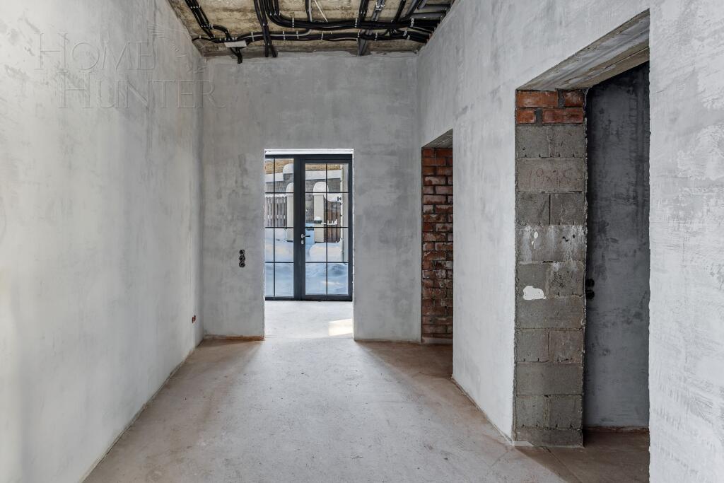 2-этажный коттедж 300 м² без отделки