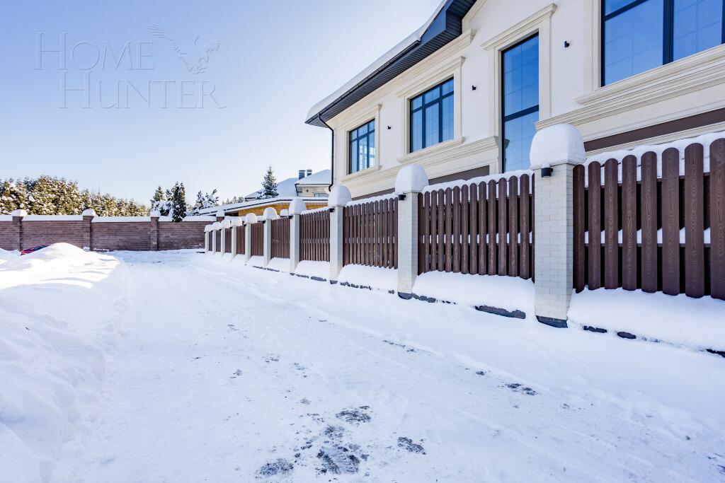 2-этажный коттедж 300 м² без отделки