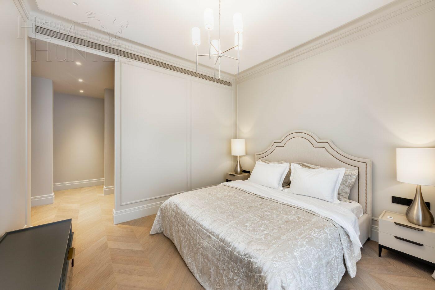 4-КОМН. КВАРТИРА С ОТДЕЛКОЙ 135.1 М² НА 2 ЭТАЖЕ