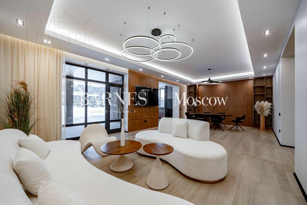 2-этажный коттедж 340 м² с отделкой