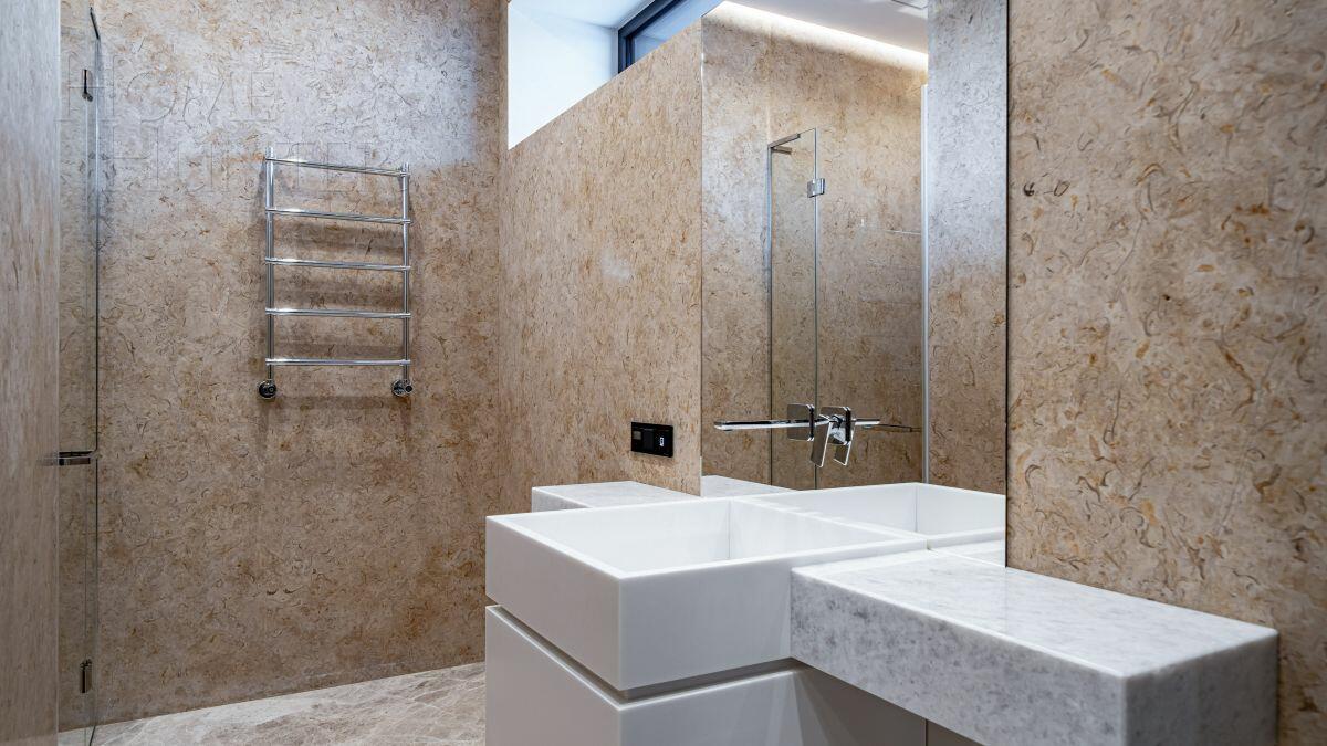 2-этажный коттедж 1 000 м² с отделкой