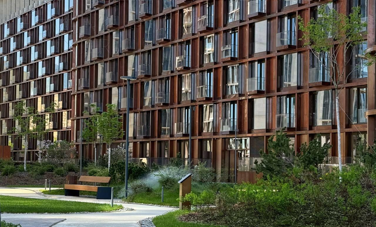 4-КОМН. КВАРТИРА С ОТДЕЛКОЙ 135.1 М² НА 2 ЭТАЖЕ