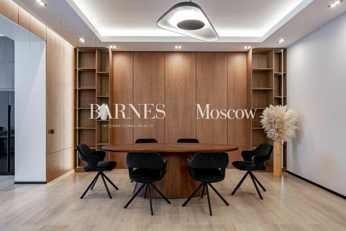 2-этажный коттедж 340 м² с отделкой