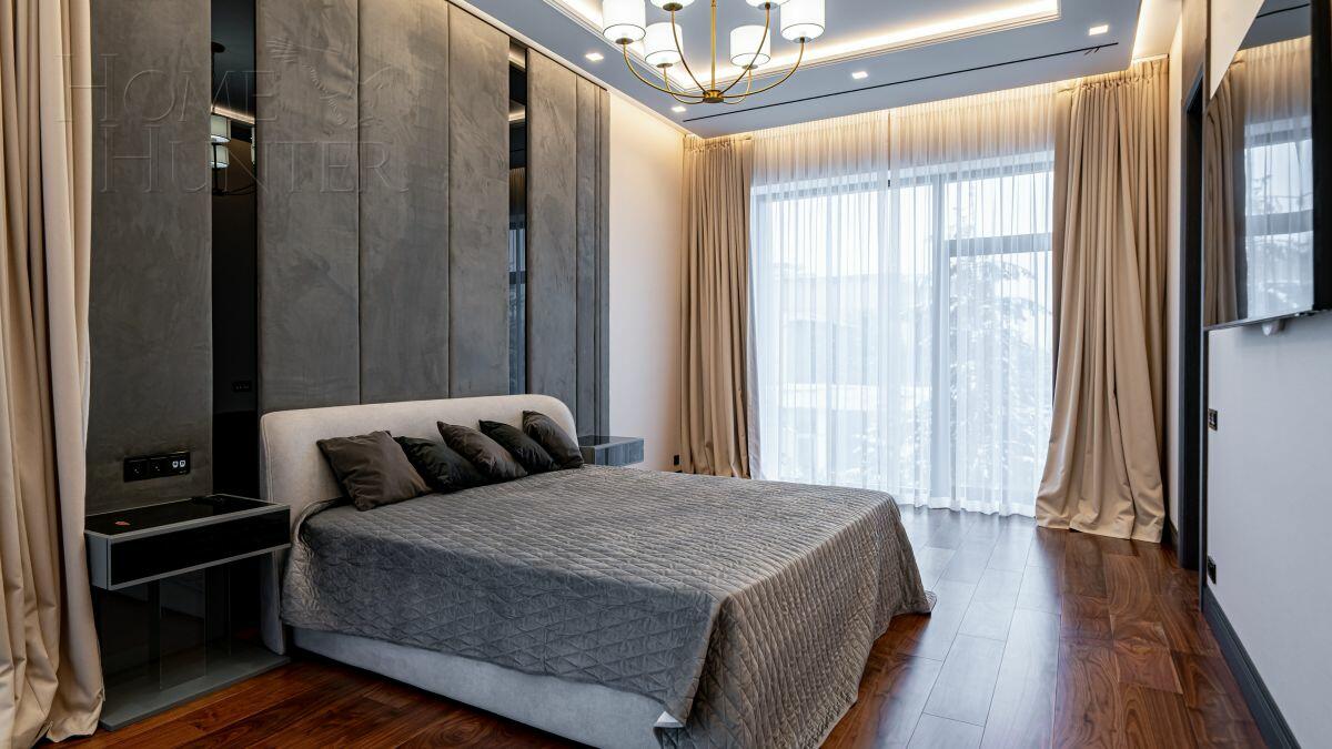 2-этажный коттедж 1 000 м² с отделкой