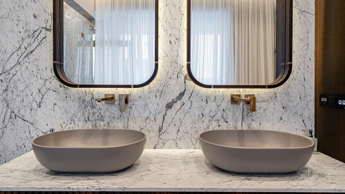 2-этажный коттедж 1 000 м² с отделкой