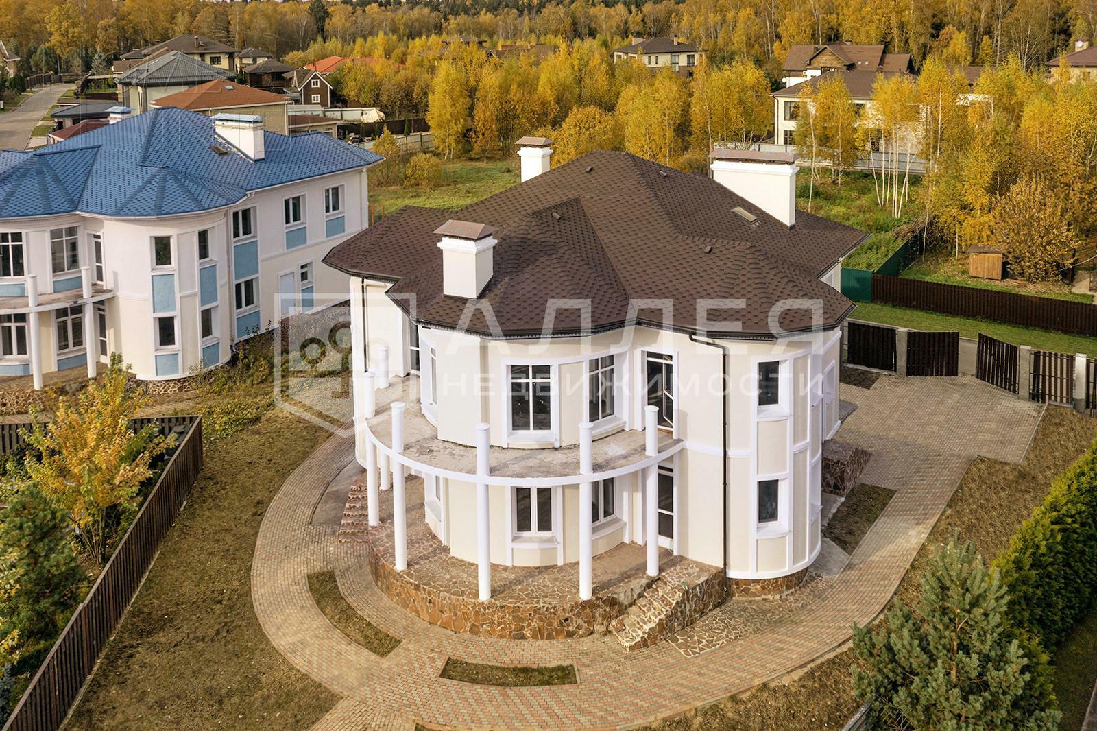 2-этажный коттедж 665 м² без отделки