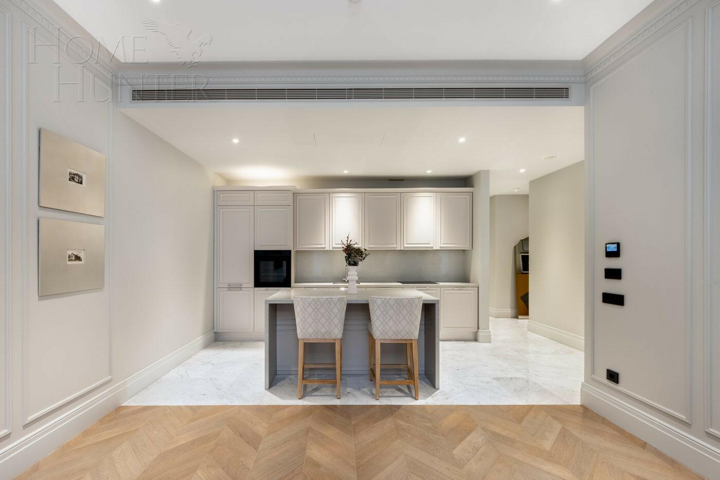 4-КОМН. КВАРТИРА С ОТДЕЛКОЙ 135.1 М² НА 2 ЭТАЖЕ