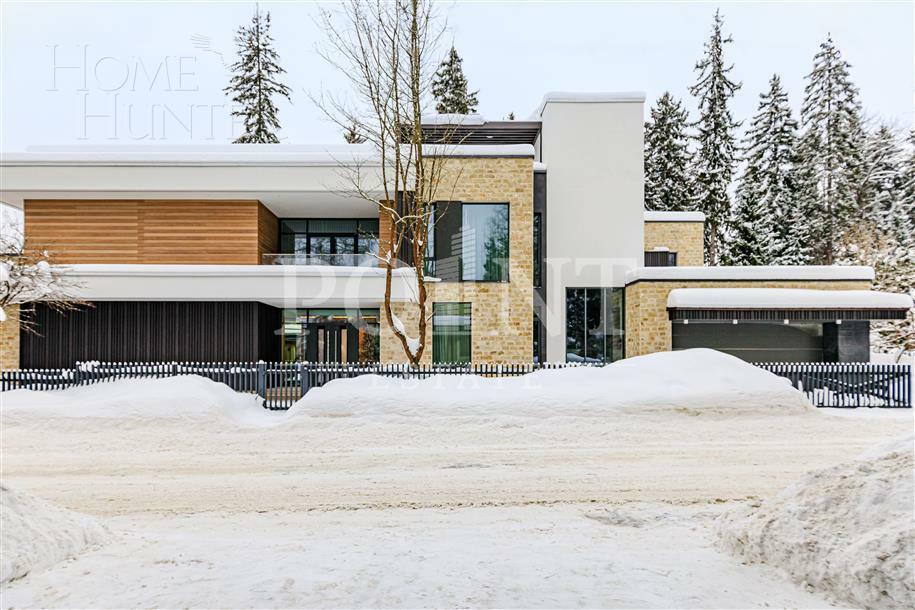 2-этажный коттедж 743 м² без отделки