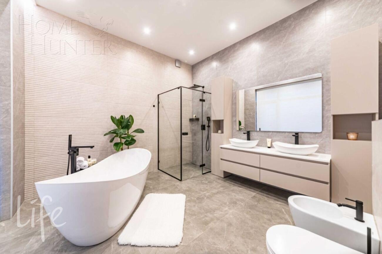 2-этажный коттедж 302 м² с отделкой