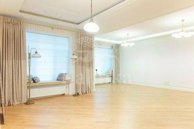 2-этажный таунхаус 205 м² с отделкой