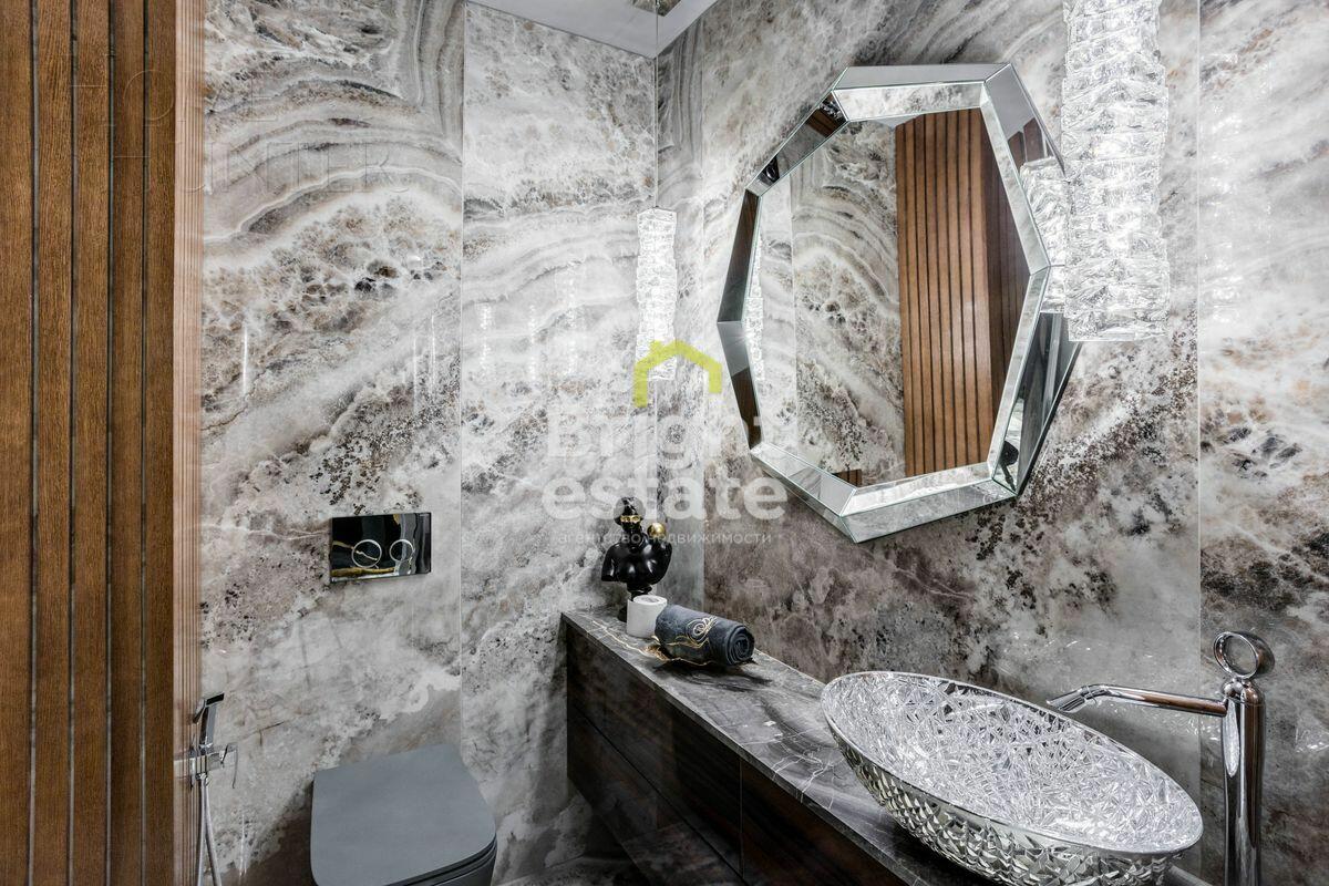 3-КОМН. КВАРТИРА С ОТДЕЛКОЙ 145.1 М² НА 14 ЭТАЖЕ