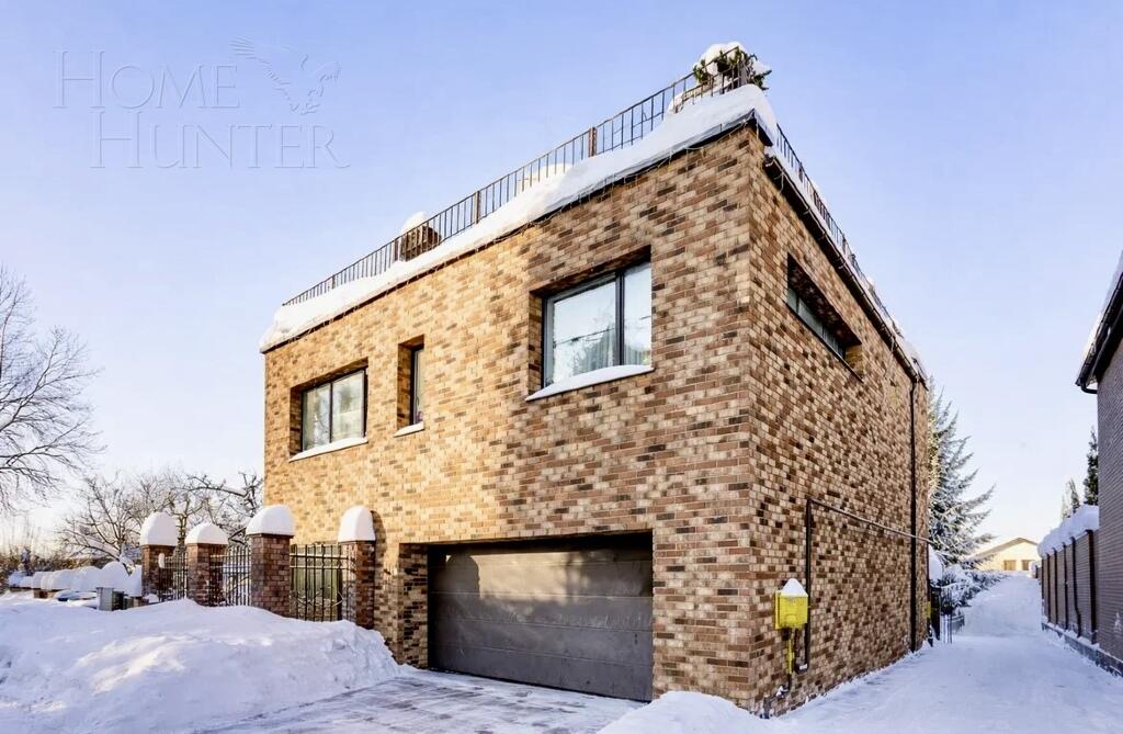 2-этажный коттедж 205 м² с отделкой