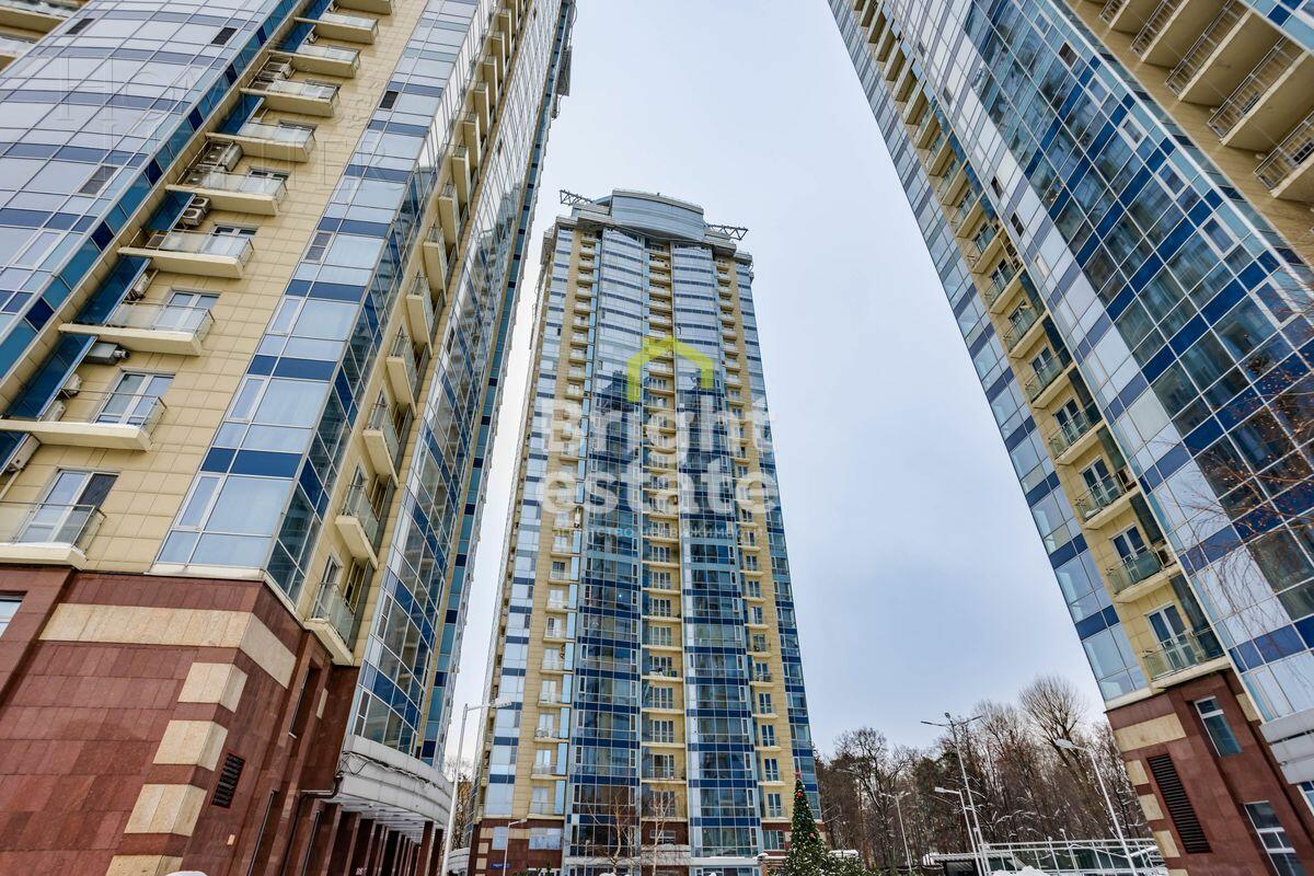 3-КОМН. КВАРТИРА С ОТДЕЛКОЙ 145.1 М² НА 14 ЭТАЖЕ