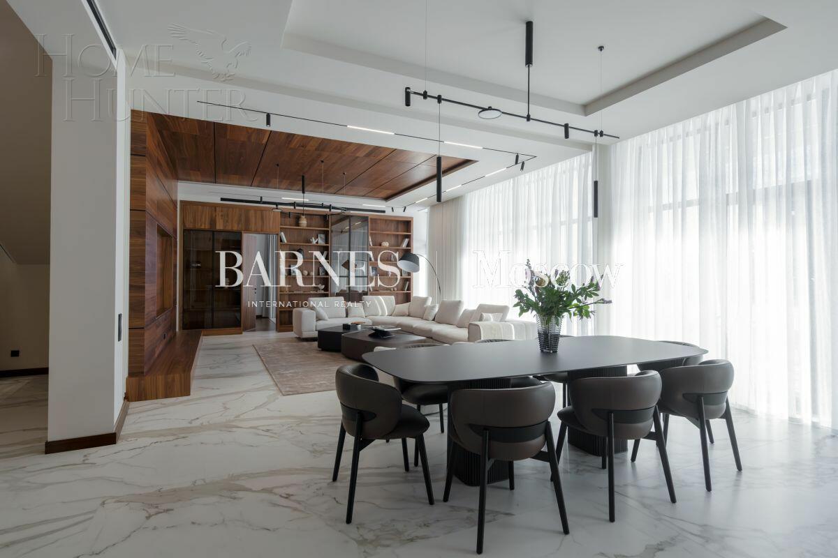 2-этажный коттедж 523 м² с отделкой