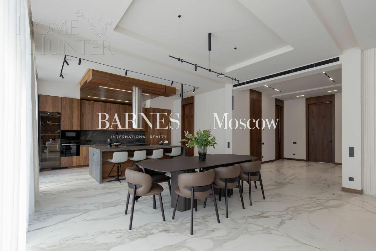 2-этажный коттедж 523 м² с отделкой