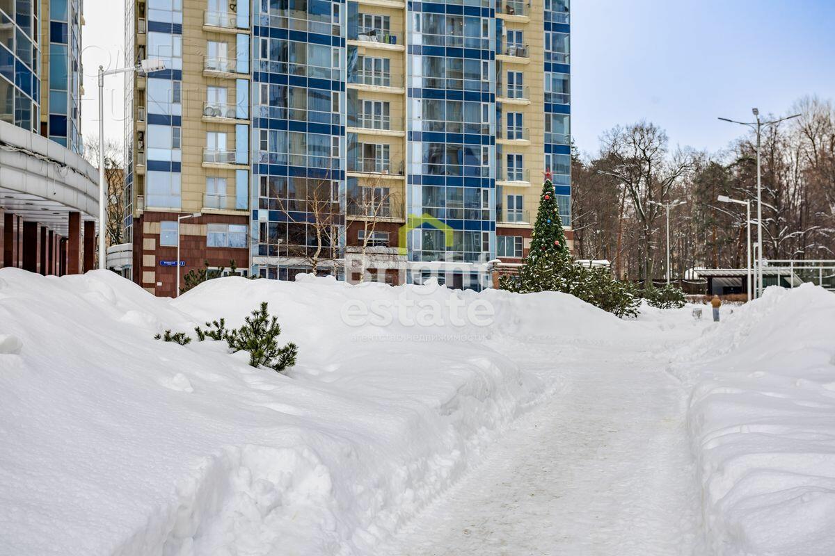 3-КОМН. КВАРТИРА С ОТДЕЛКОЙ 145.1 М² НА 14 ЭТАЖЕ