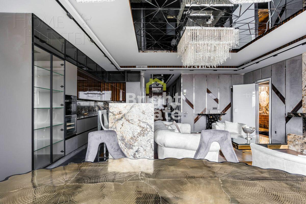 3-КОМН. КВАРТИРА С ОТДЕЛКОЙ 145.1 М² НА 14 ЭТАЖЕ