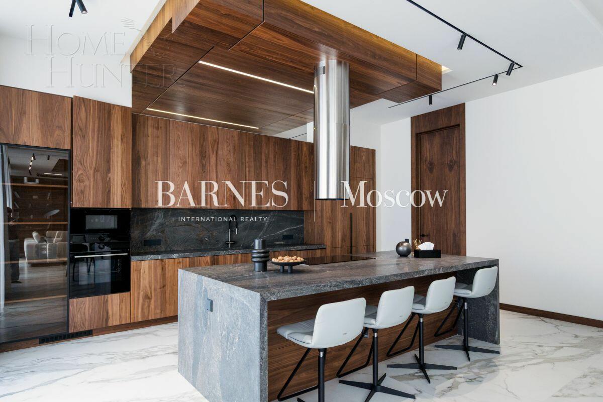 2-этажный коттедж 523 м² с отделкой