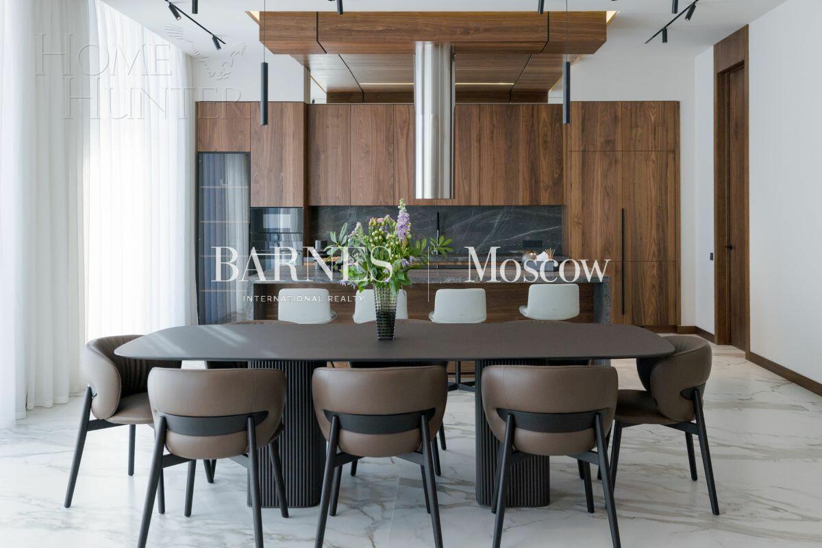 2-этажный коттедж 523 м² с отделкой