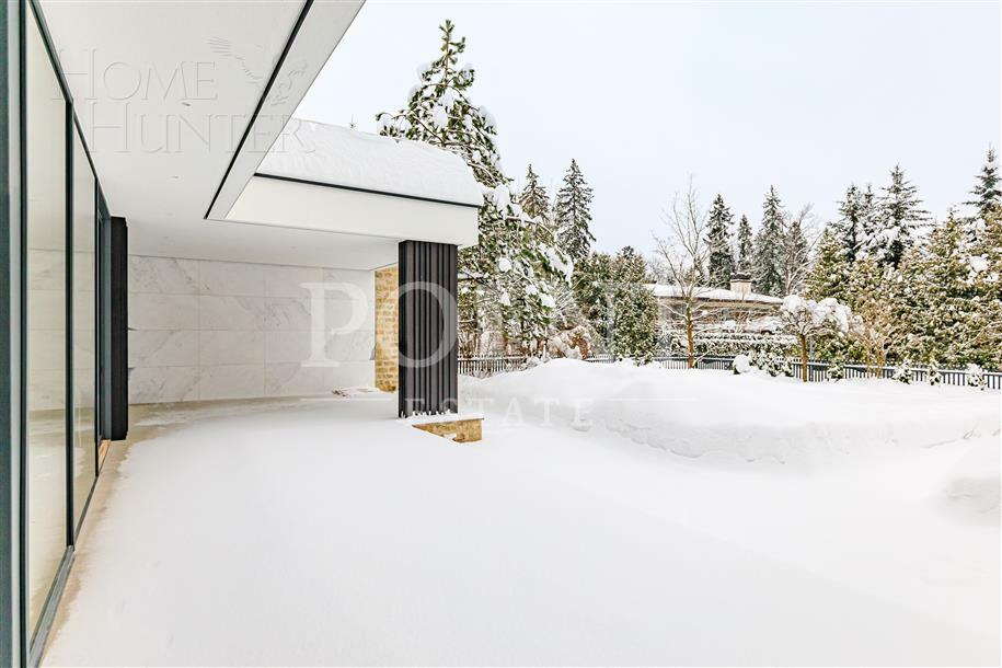 2-этажный коттедж 743 м² без отделки