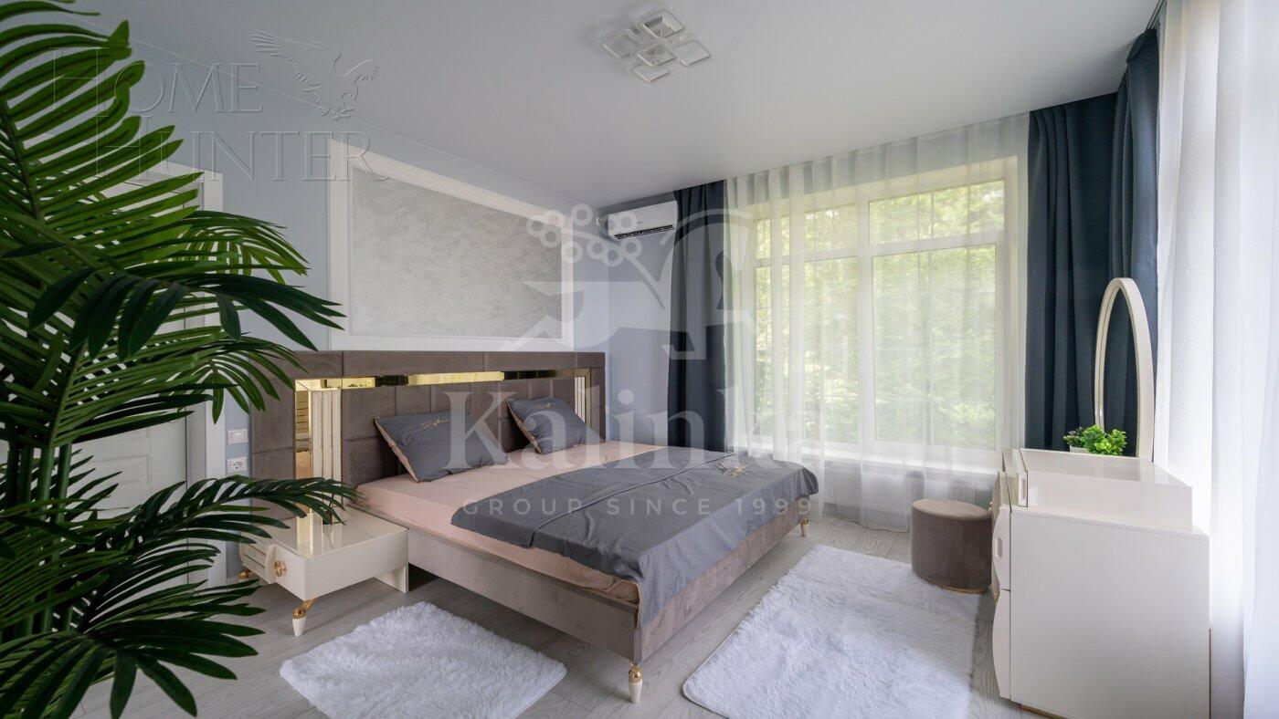 2-этажный коттедж 220 м² с отделкой