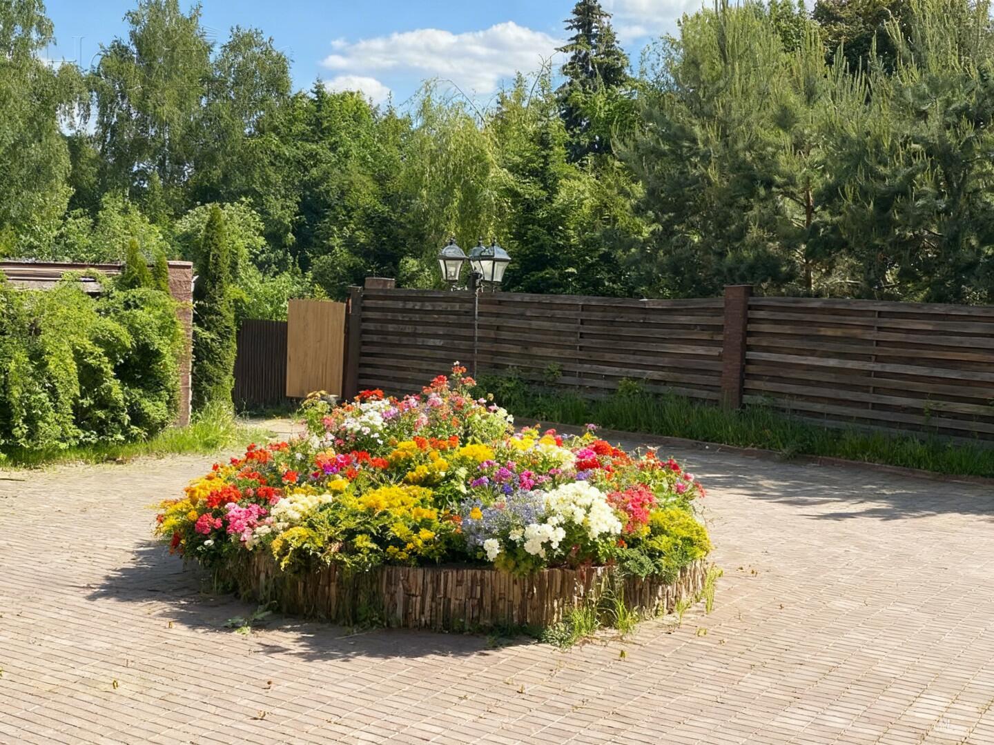 2-этажный коттедж 758 м² с отделкой