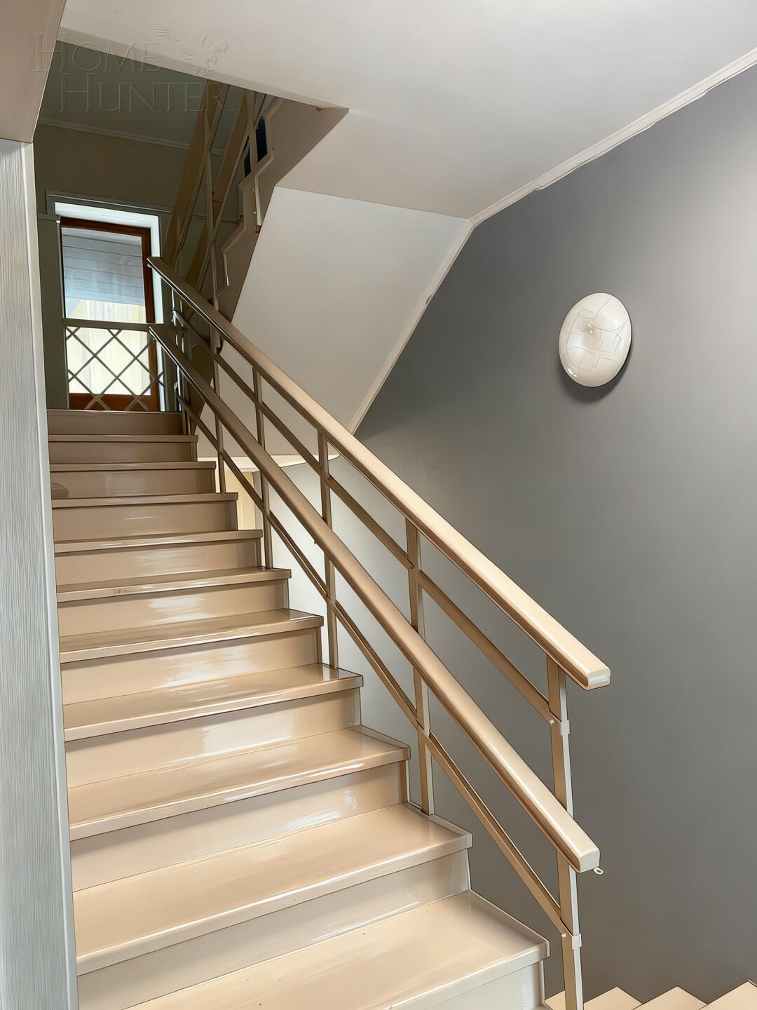 2-этажный коттедж 758 м² с отделкой