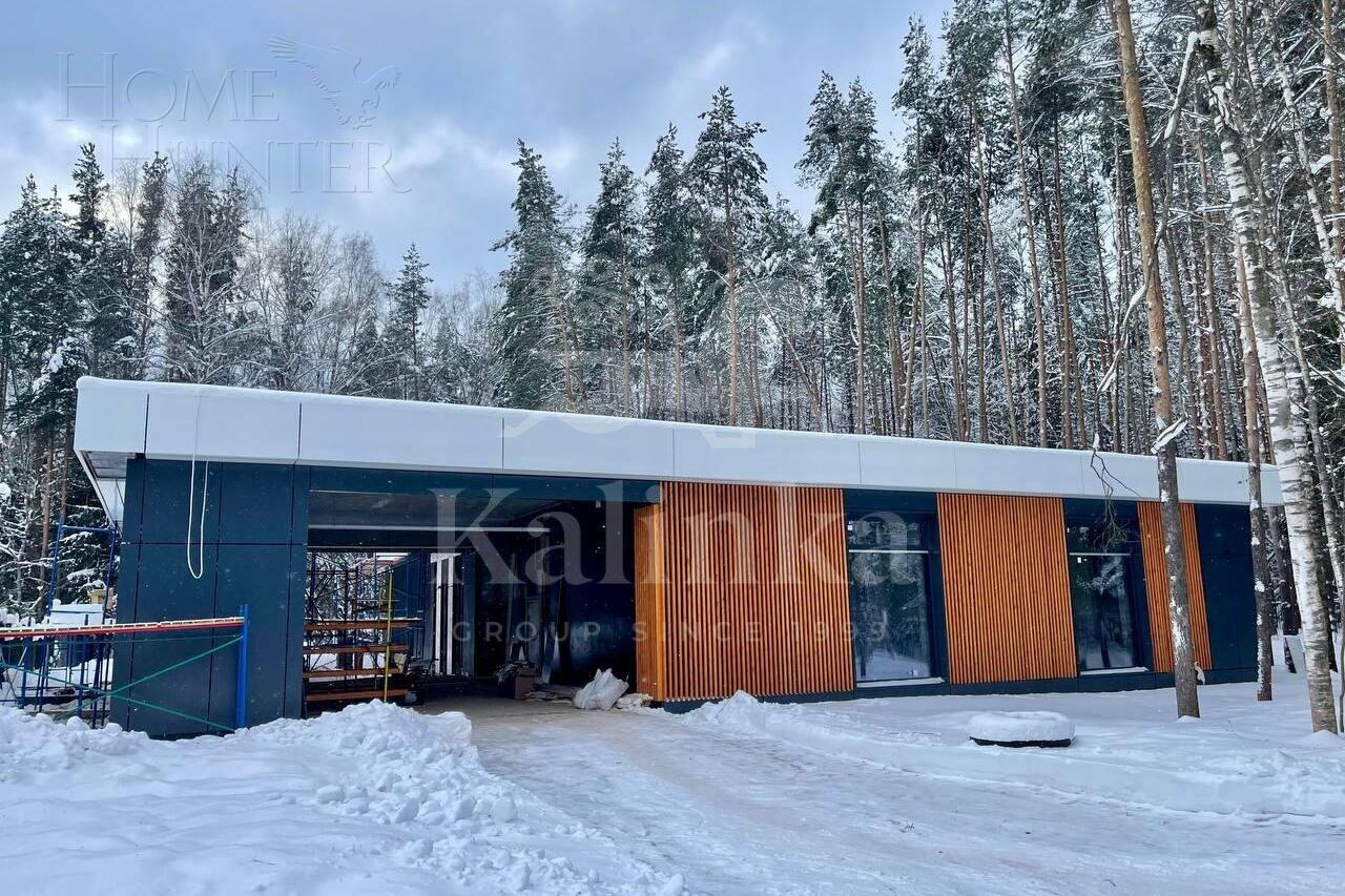 1-этажный коттедж 700 м² без отделки