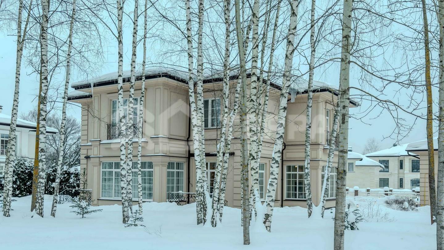 2-этажный коттедж 553.1 м² с отделкой