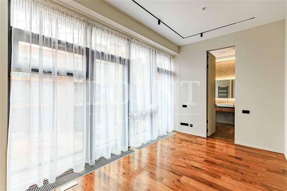 2-этажный таунхаус 250 м² с отделкой